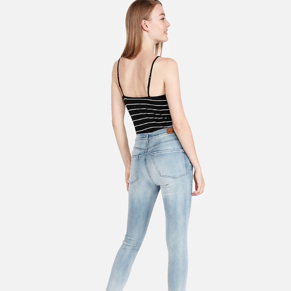 🚨LOWEST PRICE 🚨 Express Best Loved Cami - Picture 3 of 6